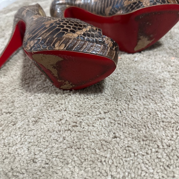 Christian Louboutin Women's Brown and Red Courts - Picture 5 of 5